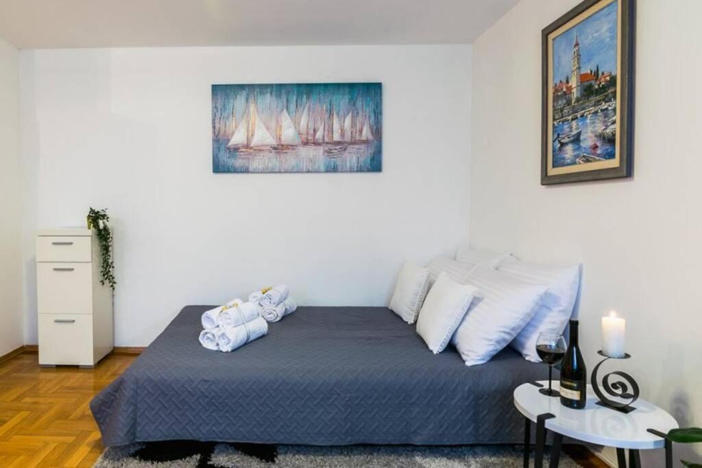 Apartment Jarun Brac Zagreb Exterior photo